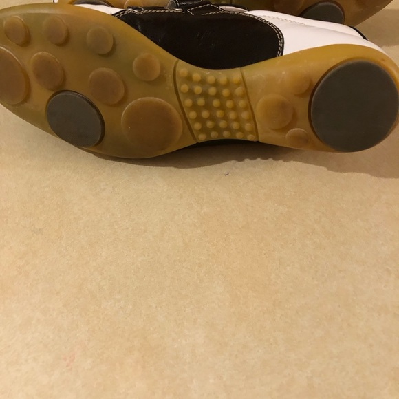 Black/white rhinestone embellished shoes. Size 81/2 M. Worn once - Picture 6 of 8